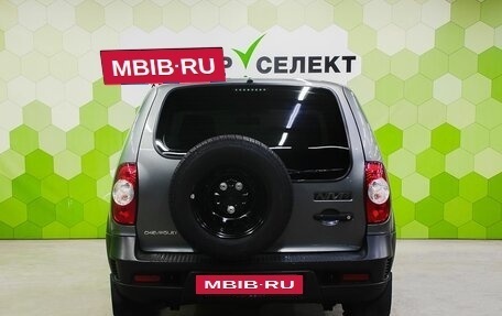 Chevrolet Niva I рестайлинг, 2018 год, 800 000 рублей, 4 фотография