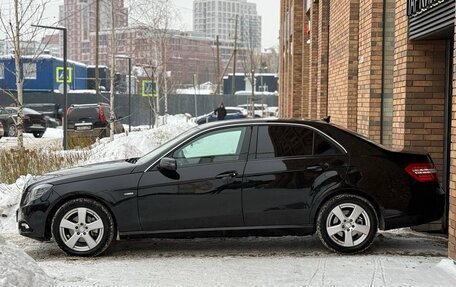 Mercedes-Benz E-Класс, 2011 год, 970 000 рублей, 3 фотография