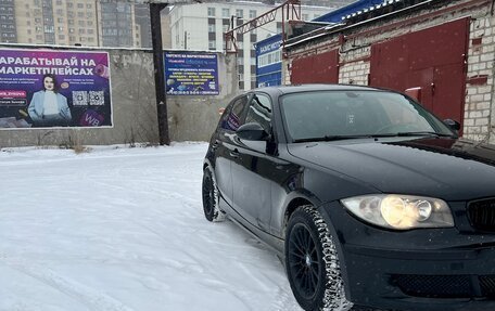 BMW 1 серия, 2009 год, 730 000 рублей, 3 фотография