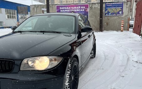BMW 1 серия, 2009 год, 730 000 рублей, 2 фотография