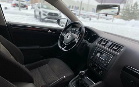 Volkswagen Jetta VI, 2016 год, 1 250 000 рублей, 14 фотография