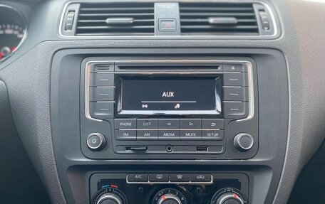 Volkswagen Jetta VI, 2016 год, 1 250 000 рублей, 12 фотография