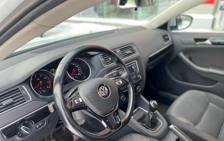 Volkswagen Jetta VI, 2016 год, 1 250 000 рублей, 10 фотография