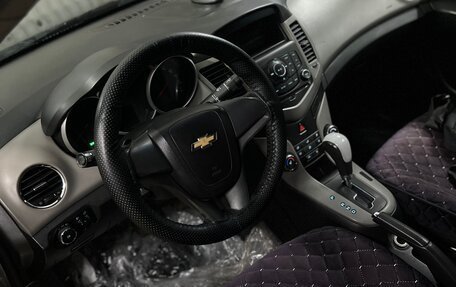 Chevrolet Cruze II, 2011 год, 675 000 рублей, 9 фотография