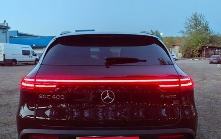 Mercedes-Benz EQC, 2022 год, 5 000 000 рублей, 4 фотография