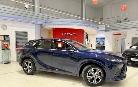 Lexus RX IV рестайлинг, 2025 год, 8 200 000 рублей, 2 фотография