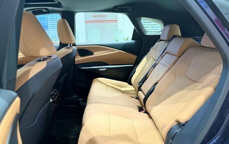 Lexus RX IV рестайлинг, 2025 год, 8 200 000 рублей, 8 фотография