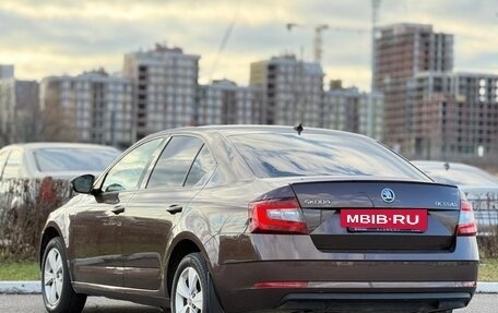 Skoda Octavia, 2017 год, 1 697 000 рублей, 5 фотография