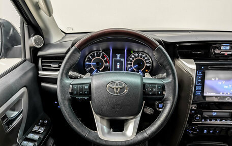 Toyota Fortuner II, 2018 год, 3 280 000 рублей, 22 фотография