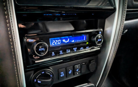 Toyota Fortuner II, 2018 год, 3 280 000 рублей, 27 фотография