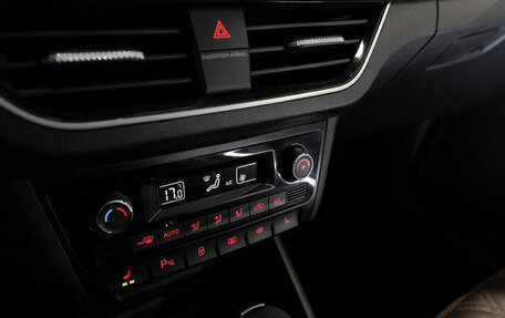 Volkswagen Polo VI (EU Market), 2022 год, 1 990 000 рублей, 17 фотография