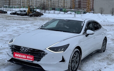 Hyundai Sonata VIII, 2020 год, 2 150 000 рублей, 2 фотография
