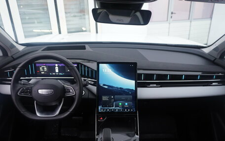 Geely Atlas, 2024 год, 3 230 000 рублей, 5 фотография