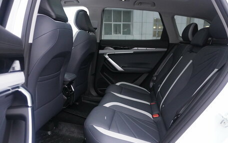 Geely Atlas, 2024 год, 3 230 000 рублей, 10 фотография