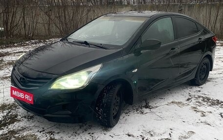 Hyundai Solaris II рестайлинг, 2014 год, 490 000 рублей, 1 фотография