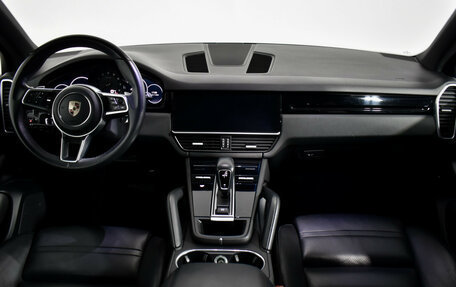Porsche Cayenne III, 2019 год, 6 857 919 рублей, 15 фотография
