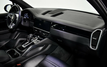 Porsche Cayenne III, 2019 год, 6 857 919 рублей, 14 фотография