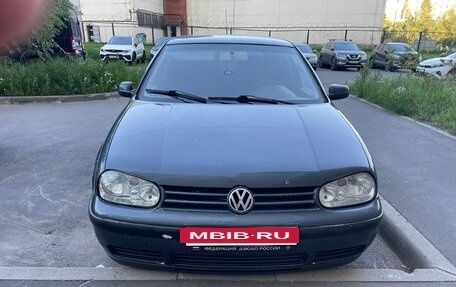 Volkswagen Golf IV, 2001 год, 200 000 рублей, 14 фотография