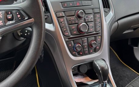 Opel Astra J, 2013 год, 1 000 000 рублей, 7 фотография