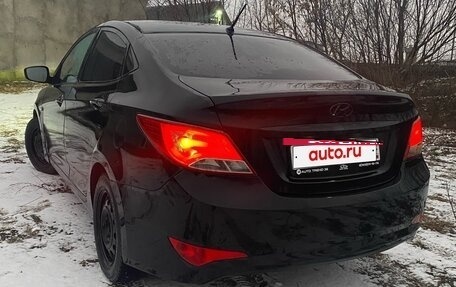 Hyundai Solaris II рестайлинг, 2014 год, 490 000 рублей, 2 фотография