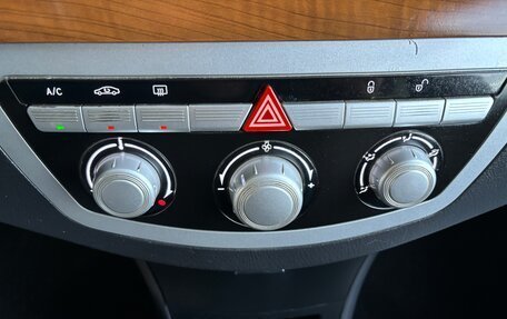 Lifan Solano I (630) рестайлинг, 2011 год, 350 000 рублей, 20 фотография