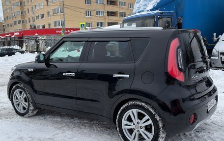 KIA Soul II рестайлинг, 2017 год, 1 150 000 рублей, 3 фотография