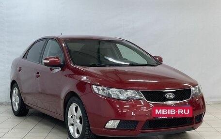 KIA Cerato III, 2010 год, 790 000 рублей, 2 фотография