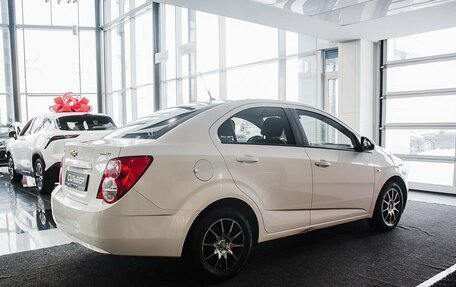 Chevrolet Aveo III, 2013 год, 650 000 рублей, 2 фотография