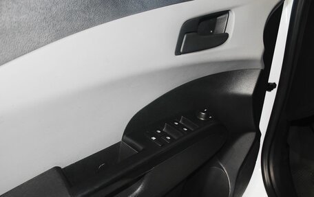 Chevrolet Aveo III, 2013 год, 650 000 рублей, 19 фотография