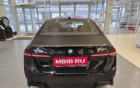 BMW 5 серия, 2025 год, 8 600 000 рублей, 7 фотография