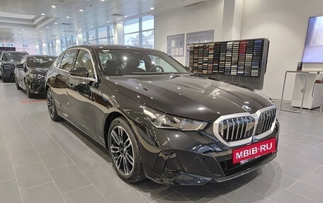 BMW 5 серия, 2025 год, 8 600 000 рублей, 3 фотография