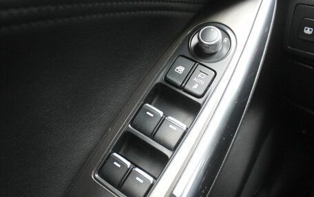 Mazda 6, 2016 год, 2 199 000 рублей, 13 фотография