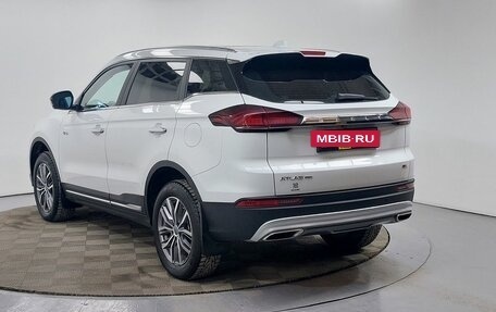 Geely Atlas, 2023 год, 2 249 000 рублей, 7 фотография