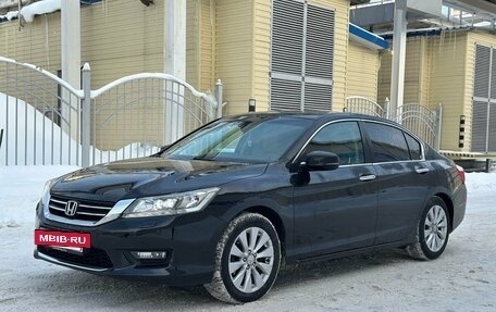 Honda Accord IX рестайлинг, 2013 год, 1 480 000 рублей, 3 фотография