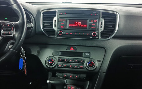 KIA Sportage IV рестайлинг, 2018 год, 2 099 000 рублей, 15 фотография