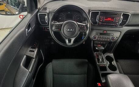 KIA Sportage IV рестайлинг, 2018 год, 2 099 000 рублей, 11 фотография