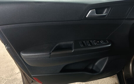 KIA Sportage IV рестайлинг, 2018 год, 2 099 000 рублей, 18 фотография