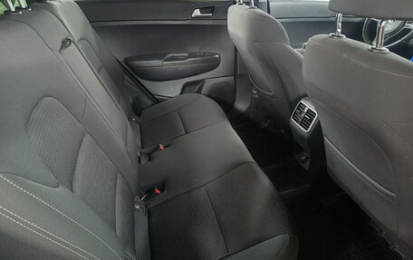 KIA Sportage IV рестайлинг, 2018 год, 2 099 000 рублей, 20 фотография