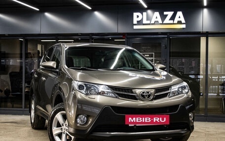 Toyota RAV4, 2013 год, 1 769 000 рублей, 2 фотография