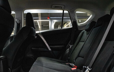 Toyota RAV4, 2013 год, 1 769 000 рублей, 10 фотография