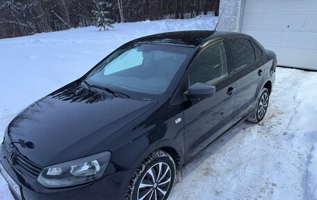 Volkswagen Polo VI (EU Market), 2012 год, 520 000 рублей, 3 фотография