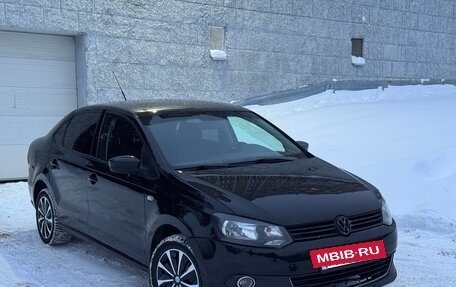 Volkswagen Polo VI (EU Market), 2012 год, 520 000 рублей, 2 фотография