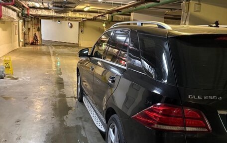 Mercedes-Benz GLE, 2017 год, 3 500 000 рублей, 5 фотография