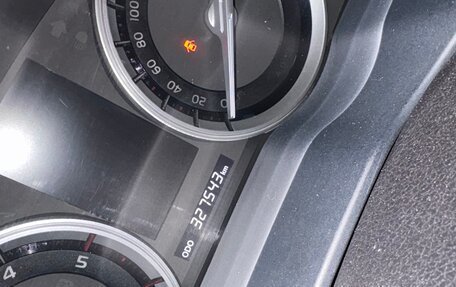 Toyota Land Cruiser 200, 2017 год, 5 500 000 рублей, 10 фотография