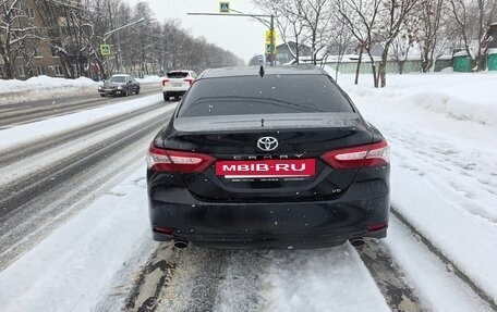 Toyota Camry, 2023 год, 3 750 000 рублей, 5 фотография