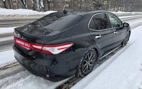 Toyota Camry, 2023 год, 3 750 000 рублей, 4 фотография