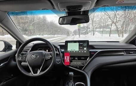 Toyota Camry, 2023 год, 3 750 000 рублей, 10 фотография