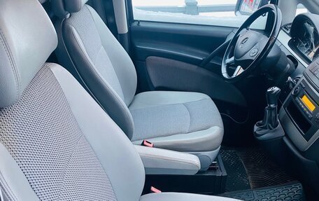 Mercedes-Benz Viano, 2010 год, 1 550 000 рублей, 13 фотография