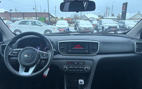 KIA Sportage IV рестайлинг, 2019 год, 2 050 000 рублей, 3 фотография