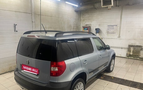 Skoda Yeti I рестайлинг, 2012 год, 970 000 рублей, 25 фотография